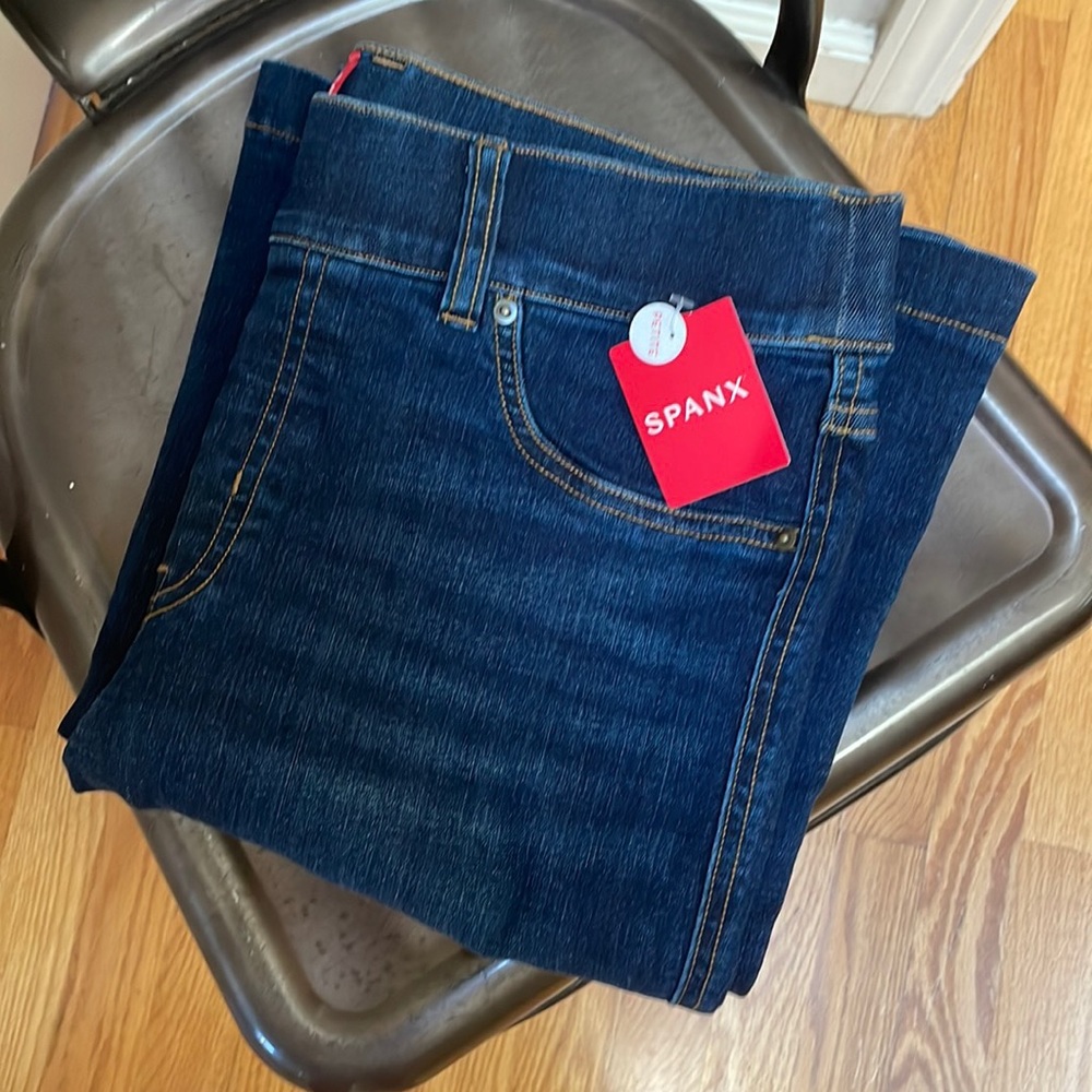 NWT Spanx Petites Flare Jeans, Midnight Shade